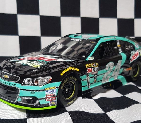 chase elliott baja blast diecast